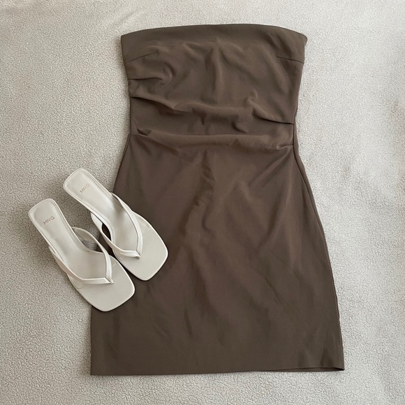 Zara Strapless Mini Dress Taupe/Light Brown - Picture 1 of 8